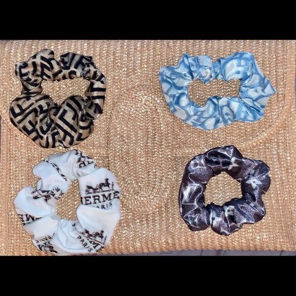 Char LaLa Designs Accessories - Scrunchies 
